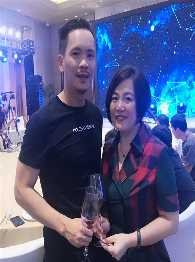 現在合照