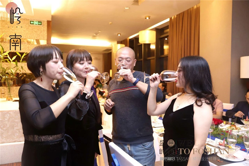 塔薩尼藝術塗料設計師活動