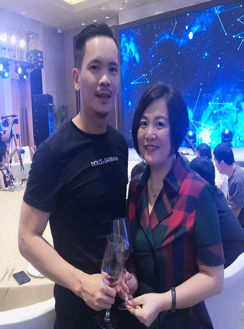 現在合照