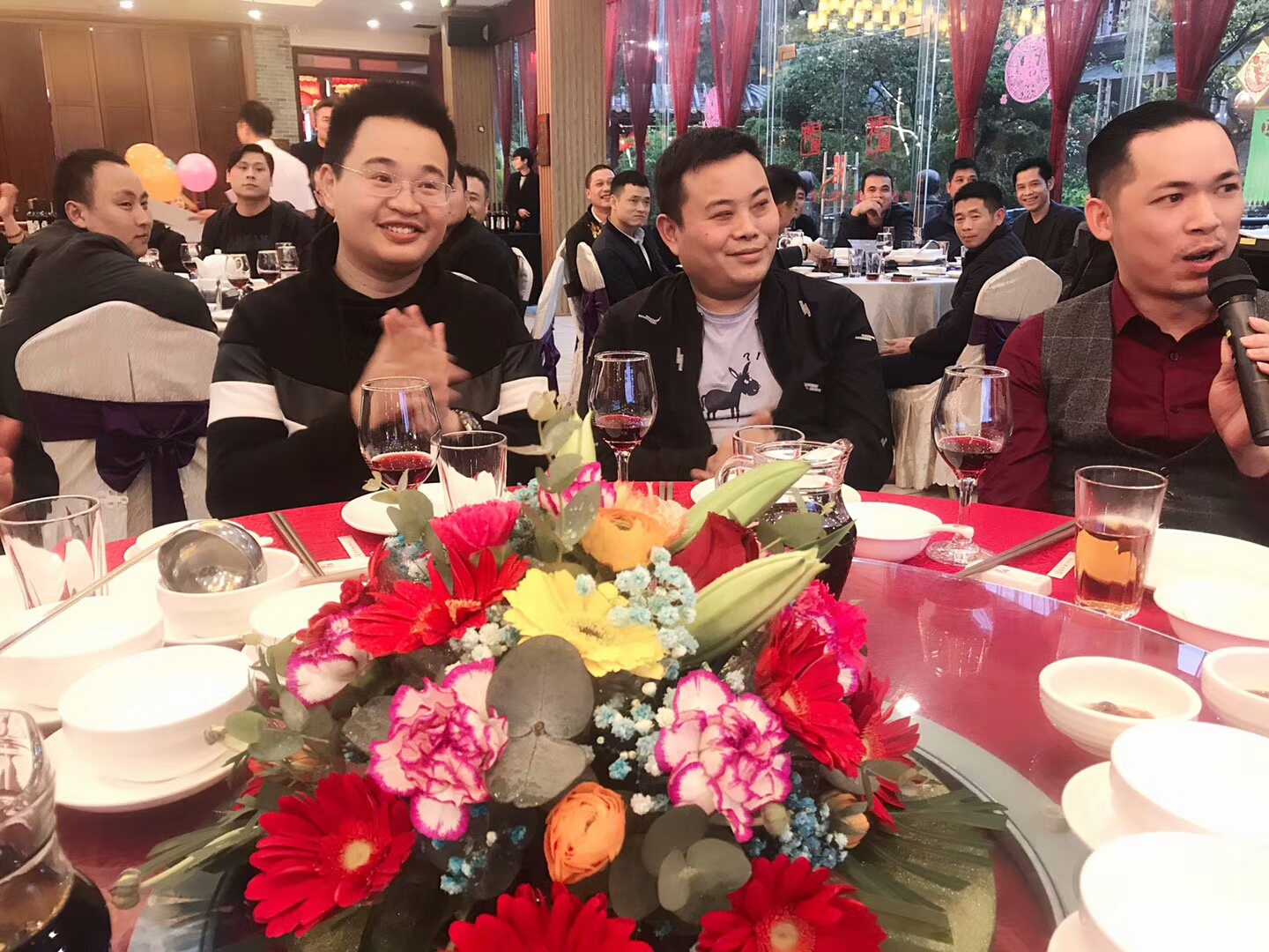 塔薩尼酒會