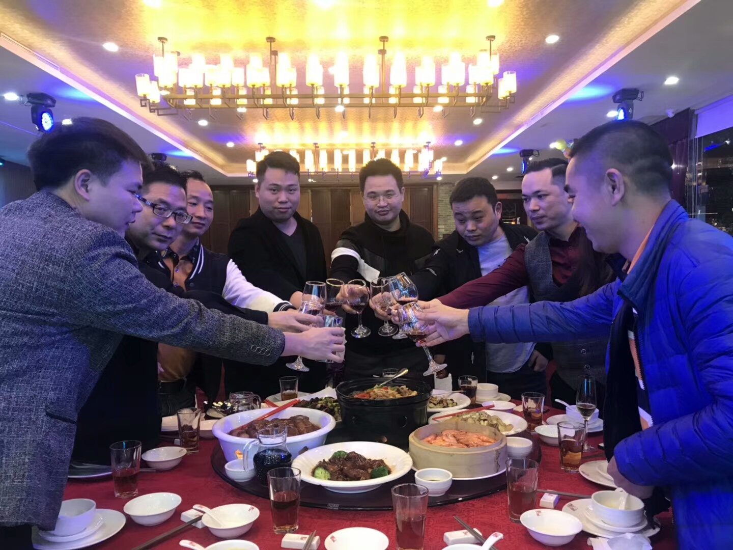 <a href='/' class='keys' title='點擊查看世界杯2022出線名單最新
的相關信息' target='_blank'>塔薩尼</a>酒會